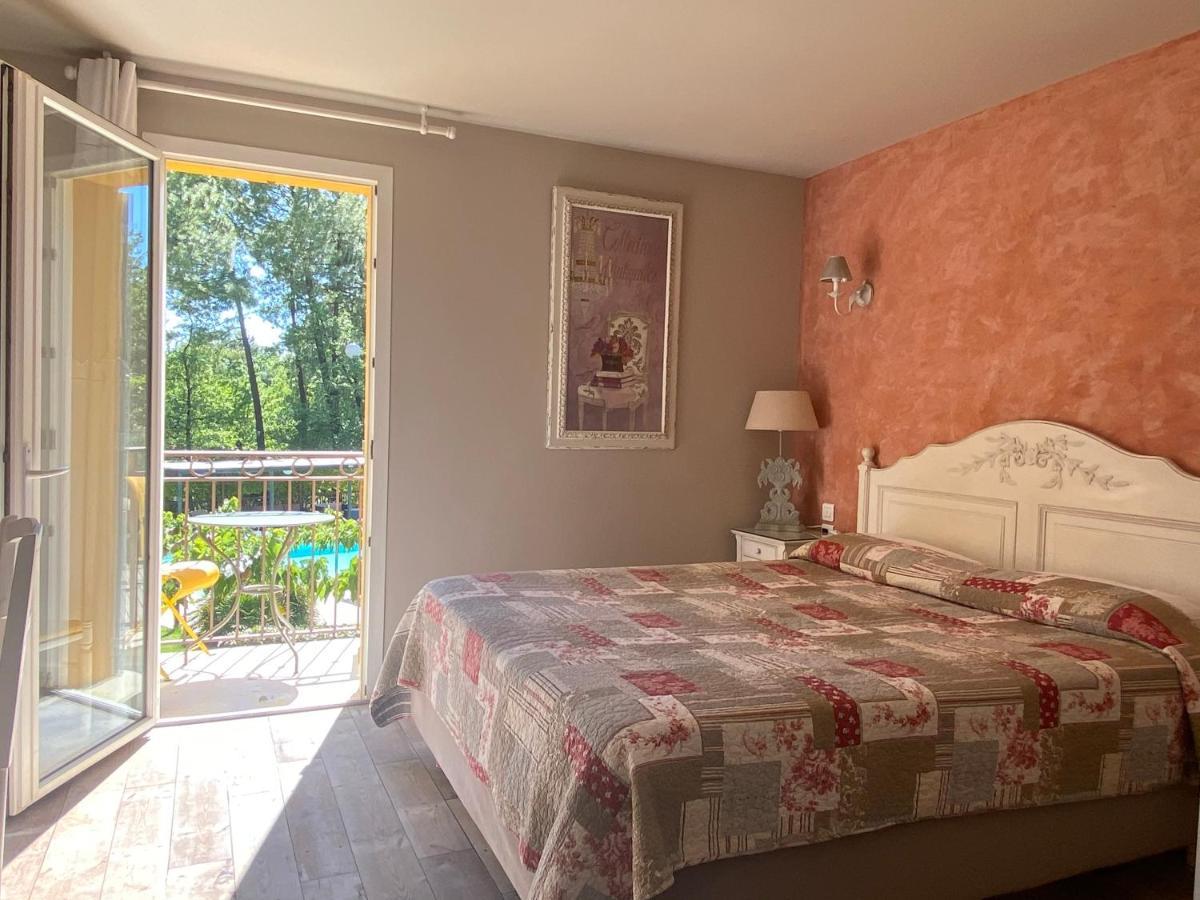 Les Sables D'Ocre & Spa Roussillon  Exterior photo